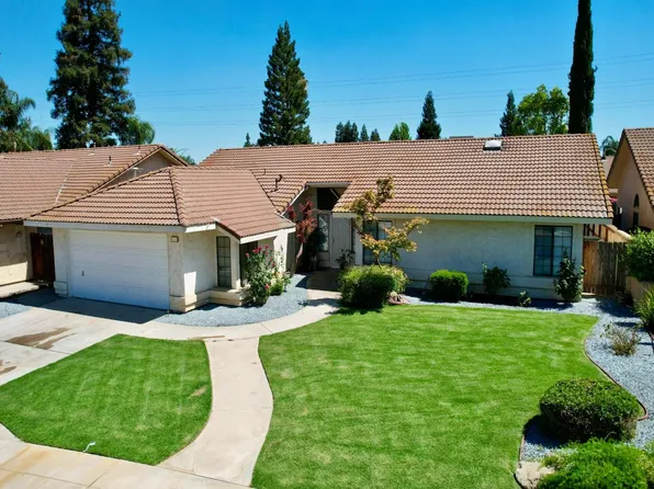 2042 Sample Ave, Clovis, CA 93611