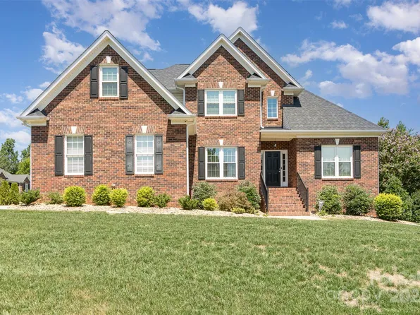 4300 Spooler Ct, Gastonia, NC 28056