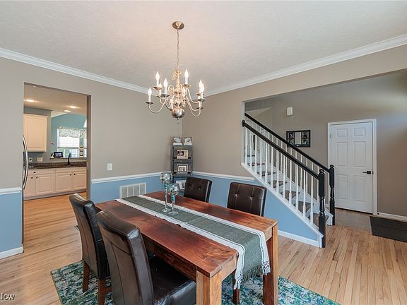 5th image of 38737 Melgrove Ln