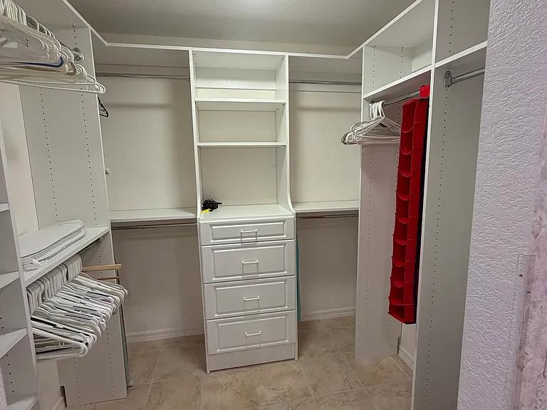 19315 Water Oak Dr #101 — Photo 10