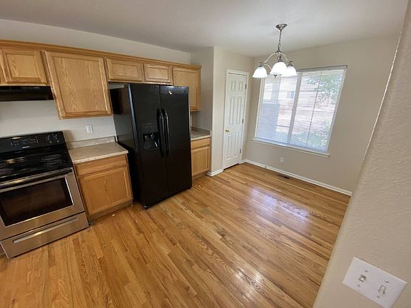 5th image of 6326 E 136th Pl