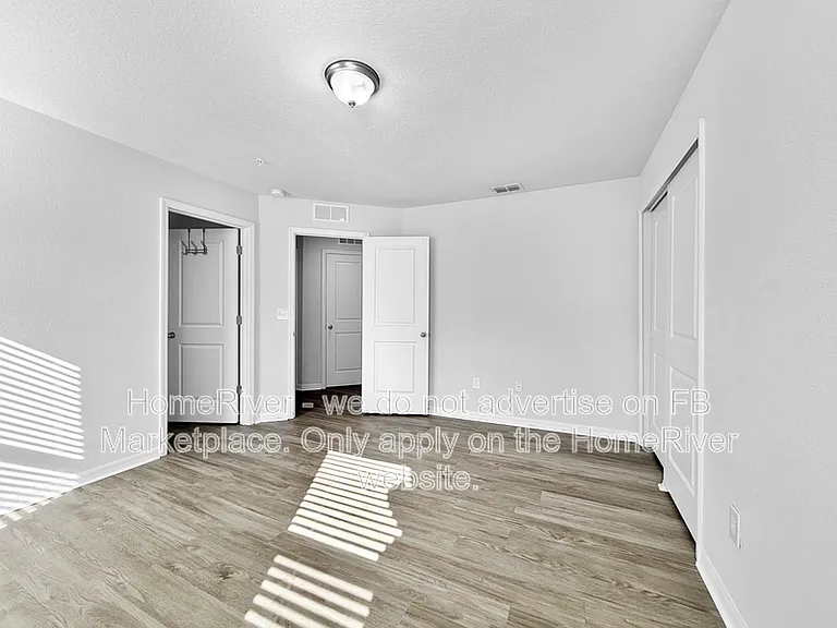 7650 Mailes Ct #202 — Photo 9