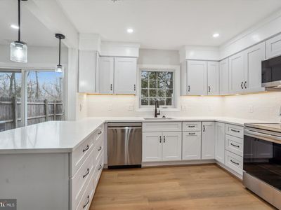 8156 Carrleigh Pkwy, Springfield, VA, 22152