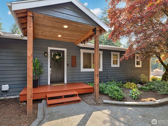 3rd image of 635 NE Stenman Lane