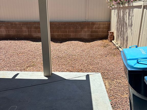 5th image of 1619 Meno Peak St