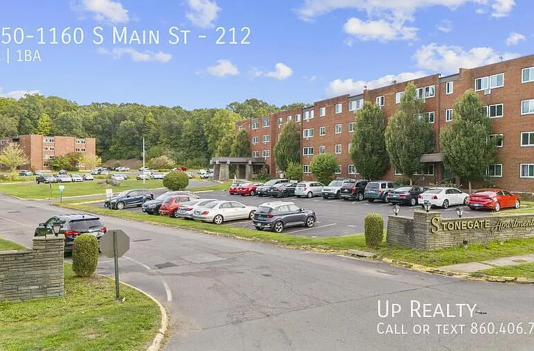 1150-1160 S Main St #212 — Photo 22