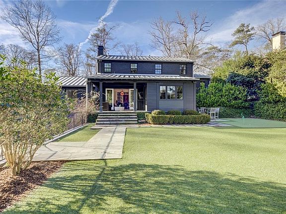 4th image of 3195 Habersham Rd NW