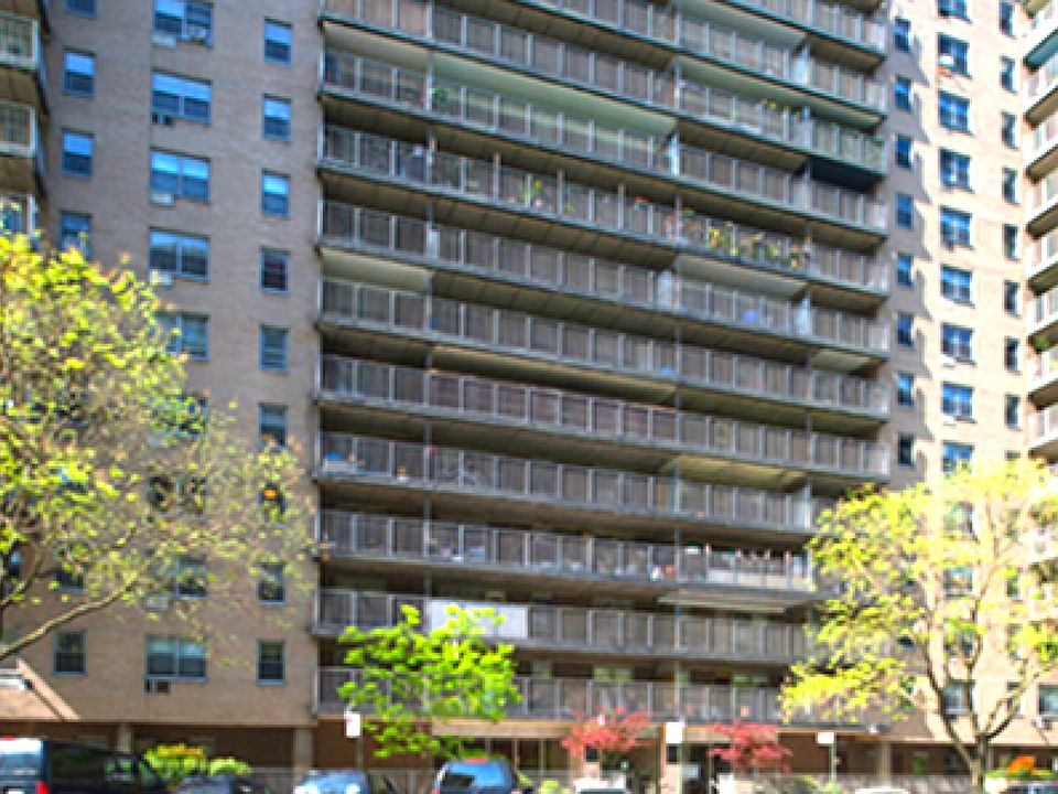 2nd image of 50 W 97th St APT 14T