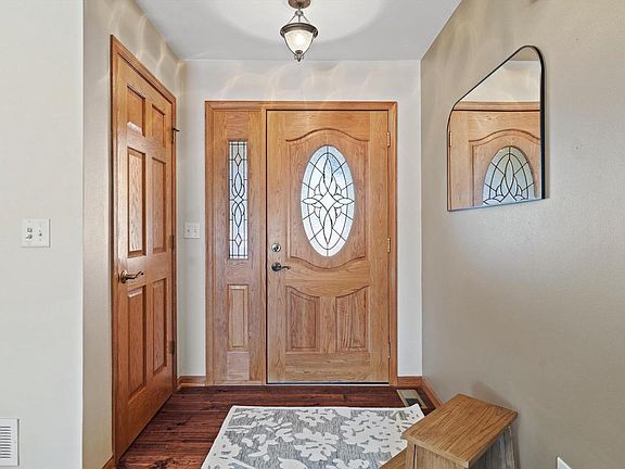 4th image of 9333 Conifer COURT