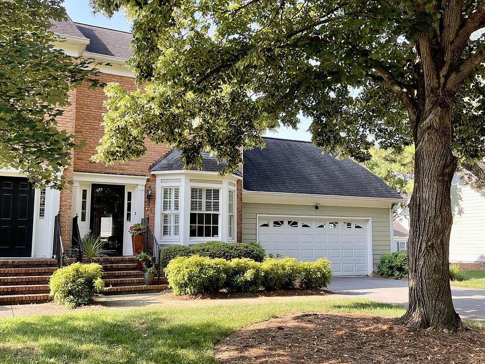 1st image of 1292 Heritage Landing Dr