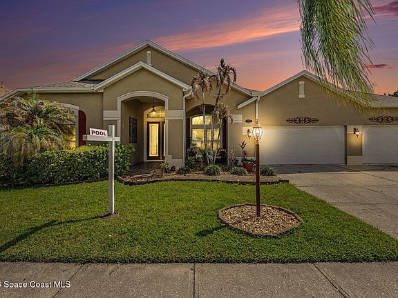 3rd image of 4628 Chastain Dr