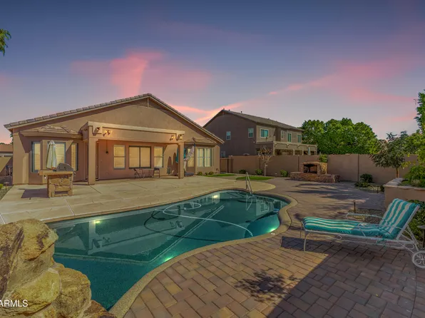 8039 W CLARA Lane, Peoria, AZ 85382