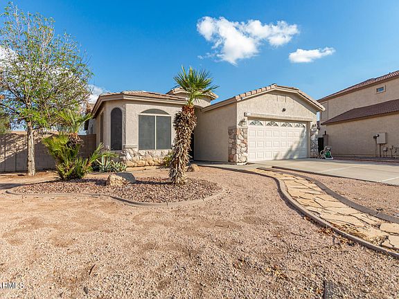 3rd image of 1546 W SAINT CATHERINE Avenue