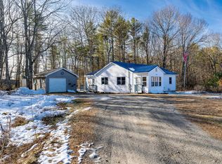 21 Sylvester Ln, Readfield, ME 04355