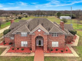 288 Sand Creek Cir, Sherman, TX 75092