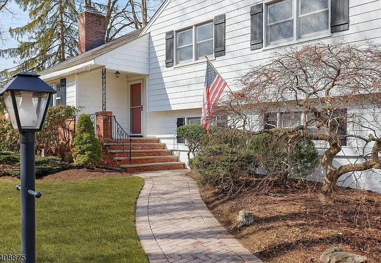 49 Overlook Rd — Photo 3