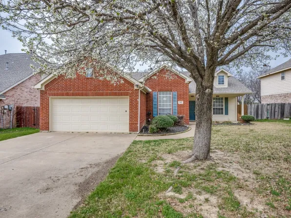 3912 Chimney Rock Dr, Denton, TX 76210