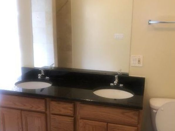5166 S Indiana Ave APT 2S