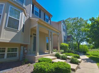 1134 Chadwick Dr, Grayslake, IL