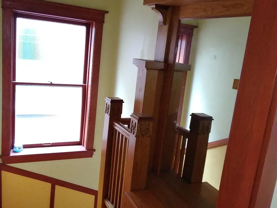 Entry Stairhall