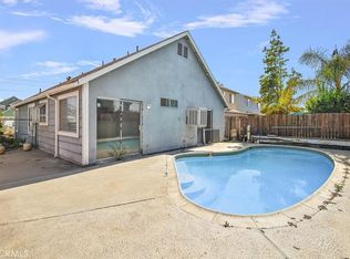 938 W Manzanita St, Rialto, CA 92316