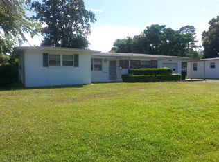1140 Gunka Rd, Jacksonville, FL 32216