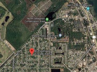 451 Avocado Ave, Sebastian, FL 32958
