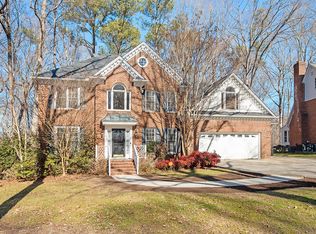 104 Gorge Ct, Cary, NC 27518