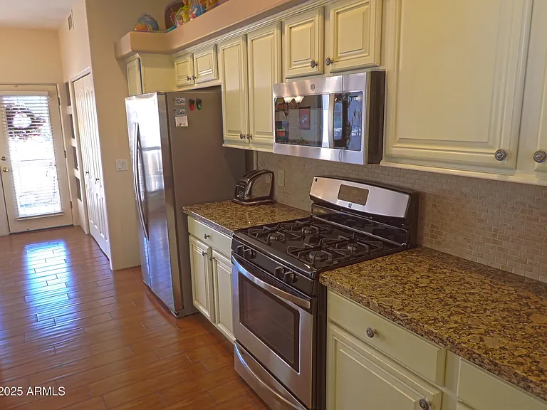 38065 N Cave Creek Rd #20 — Photo 15
