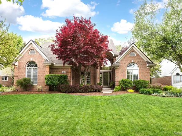 13285 Latheron Dr, Plymouth, MI 48170