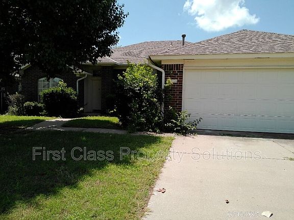 2nd image of 2208 SW 138th St