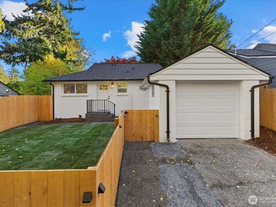 4007 W Emerson Street, Seattle, WA, 98199