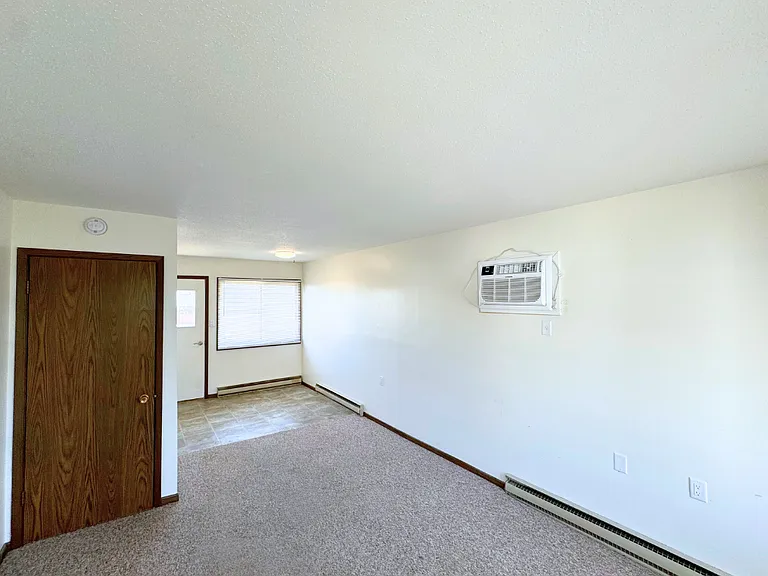 105 1st St #107 — Photo 7