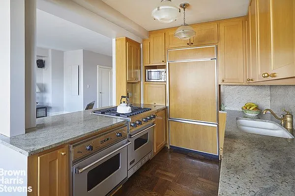 Sold by Brown Harris Stevens | media 5