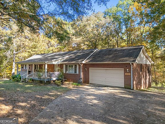 3rd image of 203 C P Hanks Rd