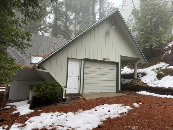 2548 Rim Of The World Dr, Running Springs, CA 92382