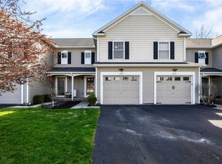 6273 Teasel St, Farmington, NY 14425