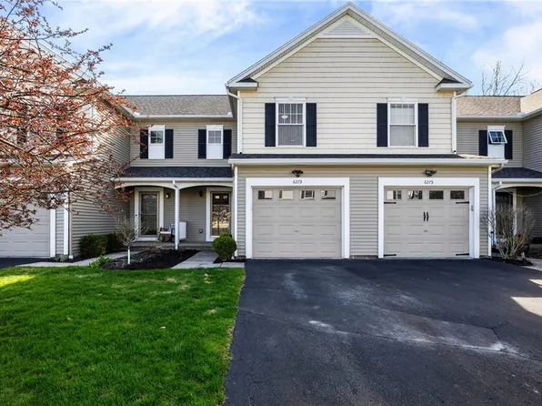 6273 Teasel St, Farmington, NY 14425