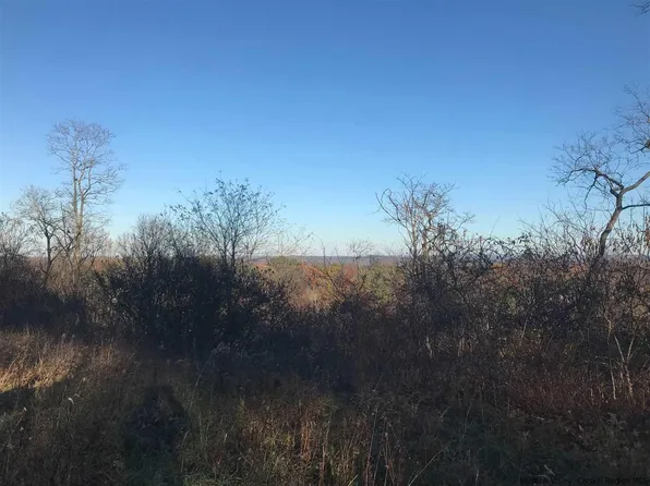 Grandview Cir, Saugerties, NY 12477