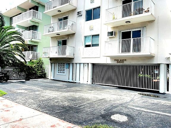 2nd image of 1420 Pennsylvania Ave APT 310