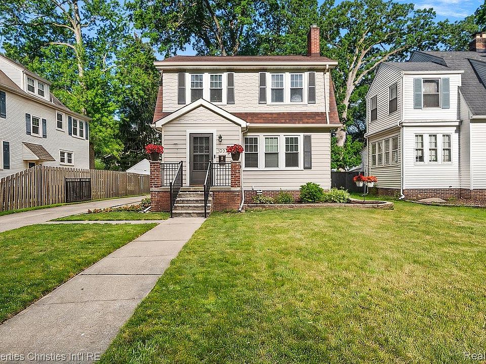 1st image of 1033 Maplegrove Ave