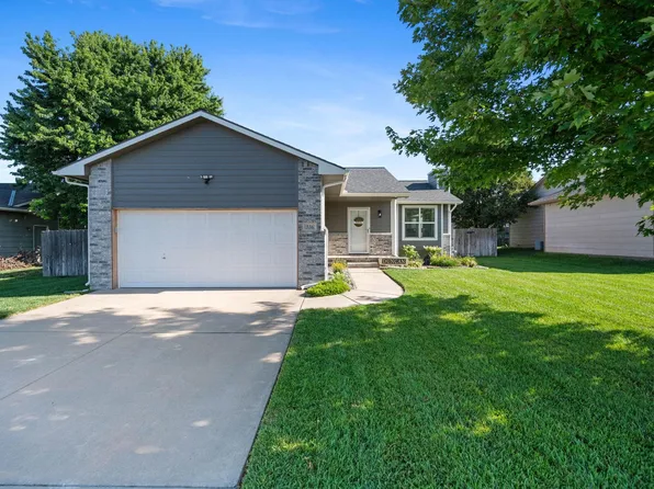 336 E Wessels Cir, Mulvane, KS 67110