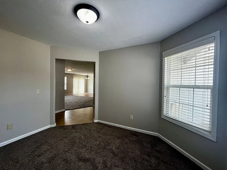 4367 Timber Creek Pkwy — Photo 3