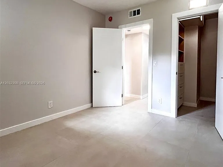 1301 N 12th Ct #10A — Photo 7