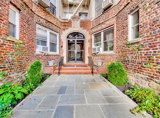 305 6th Ave APT 6A, Pelham, NY 10803