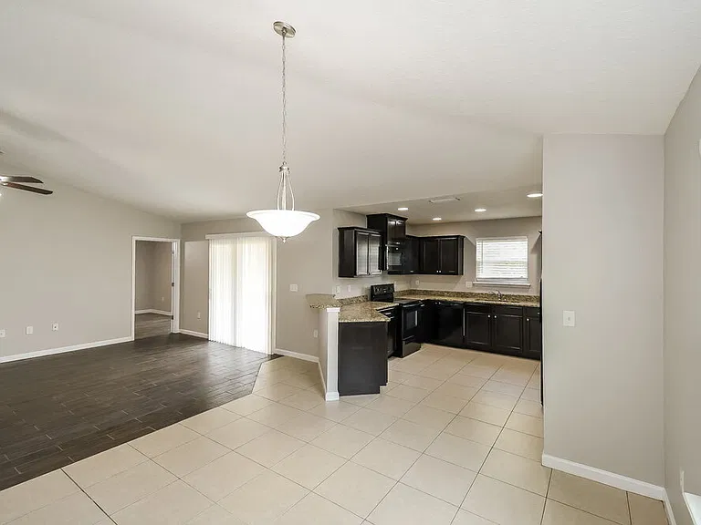 3258 Hidden Meadows Ct — Photo 5