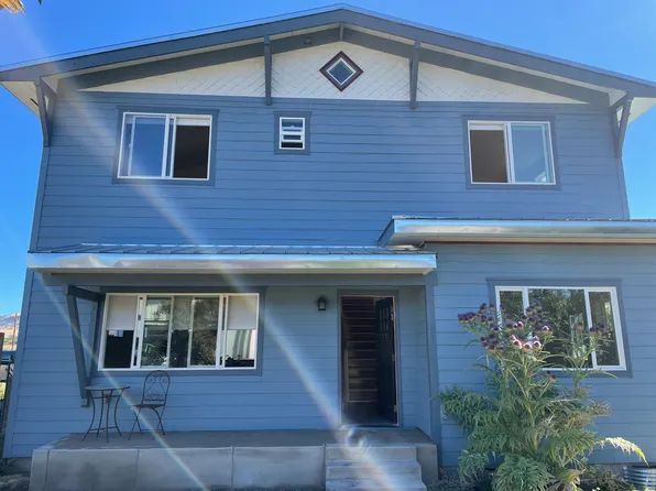 349 Lithia Ave, Talent, OR 97540