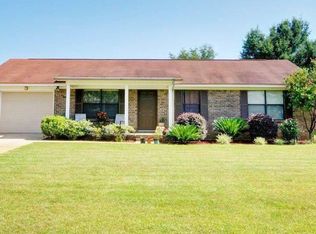 3465 Willow Ln, Gulf Breeze, FL 32563