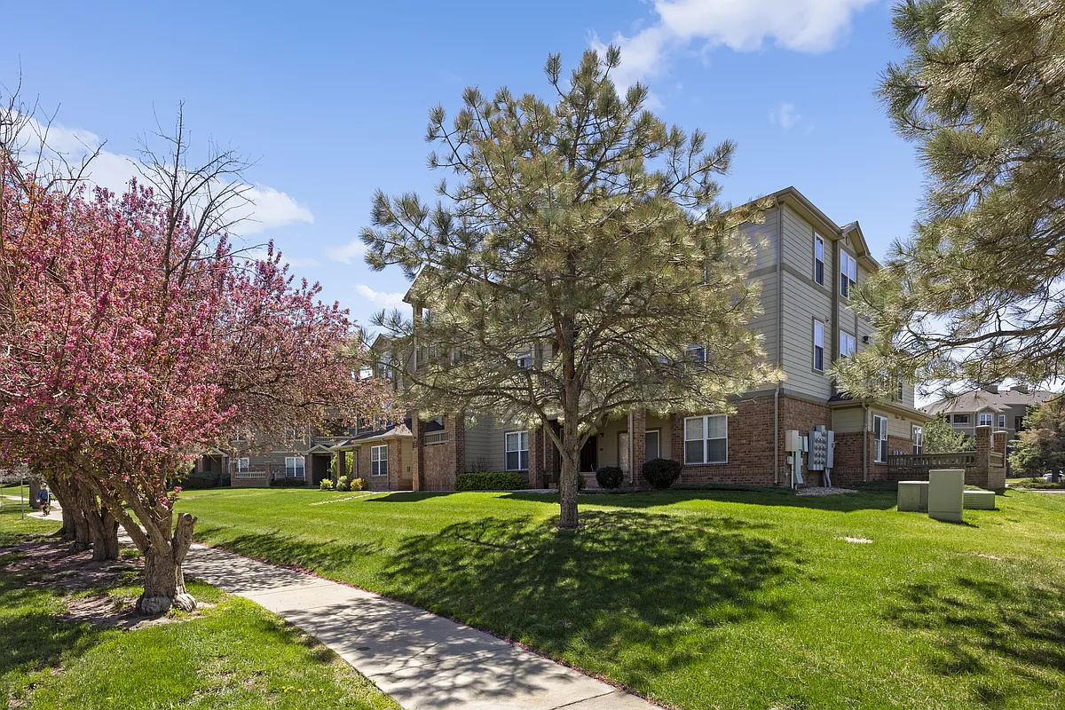 Building Photo - 12762 Ironstone Way #1-302