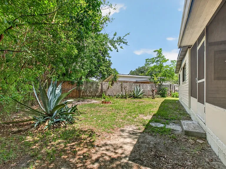 2149 Corot Dr #1 — Photo 28